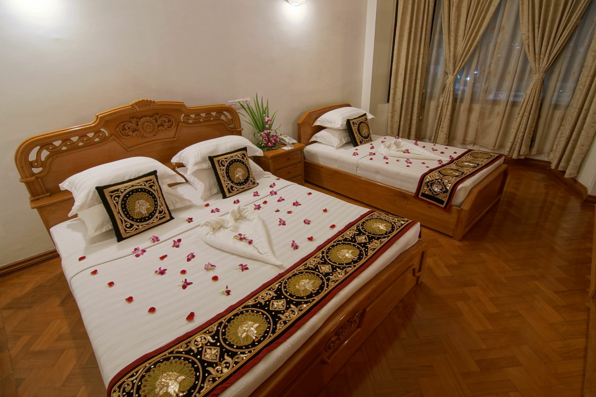 Hotel Mandalay Dış mekan fotoğraf